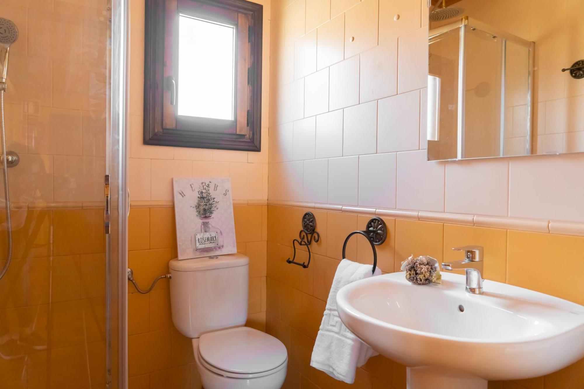 Aldea Los Odres - Cabanas De Madera De 1ª Con Piscina Privada Y Bbq En La Puerta Moratalla  Bilik gambar