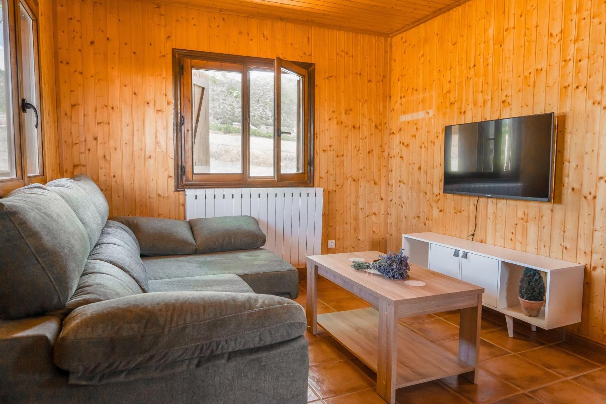 Aldea Los Odres - Cabanas De Madera De 1ª Con Piscina Privada Y Bbq En La Puerta Moratalla  Bilik gambar