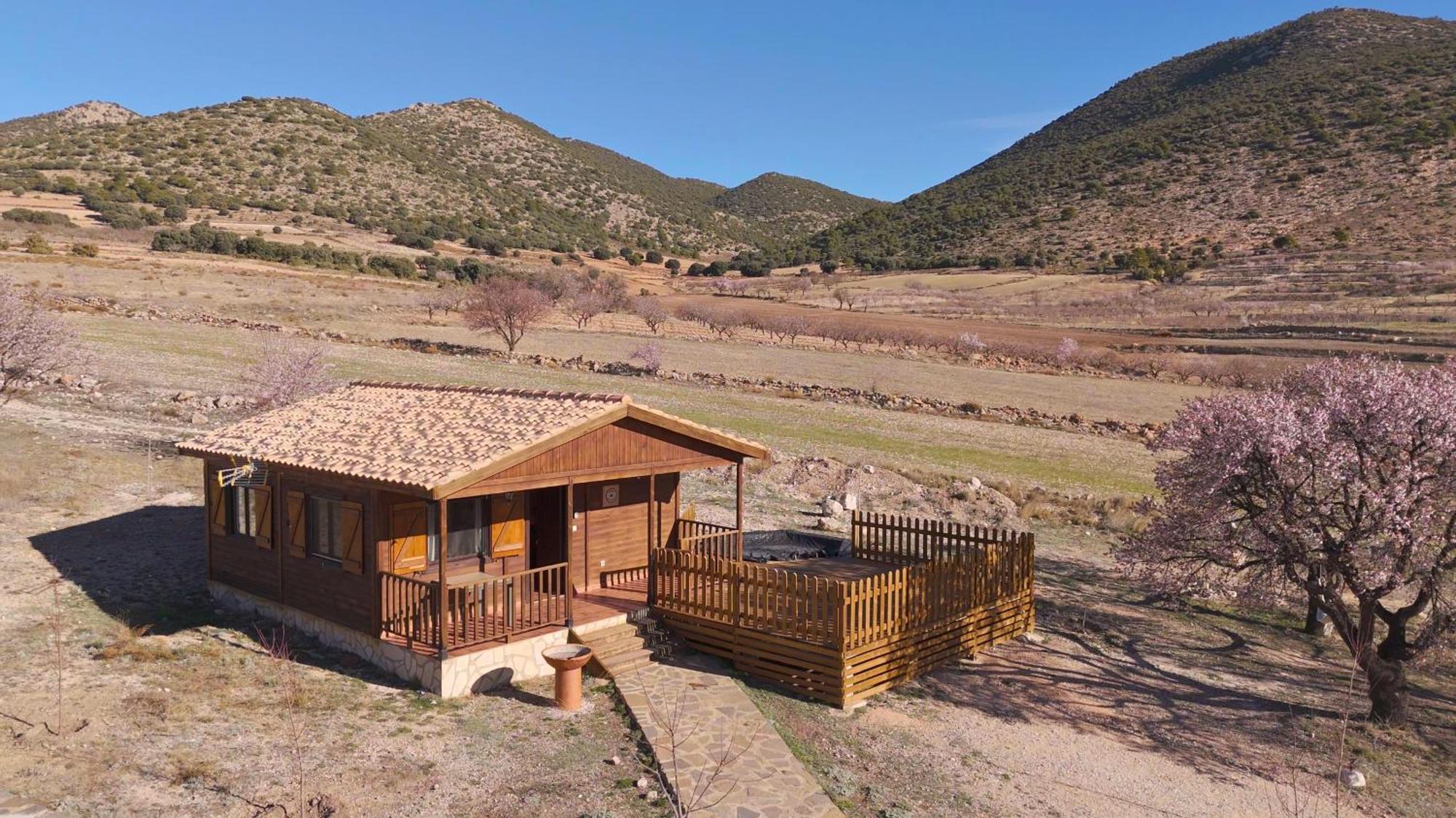 Aldea Los Odres - Cabanas De Madera De 1ª Con Piscina Privada Y Bbq En La Puerta Moratalla  Luaran gambar